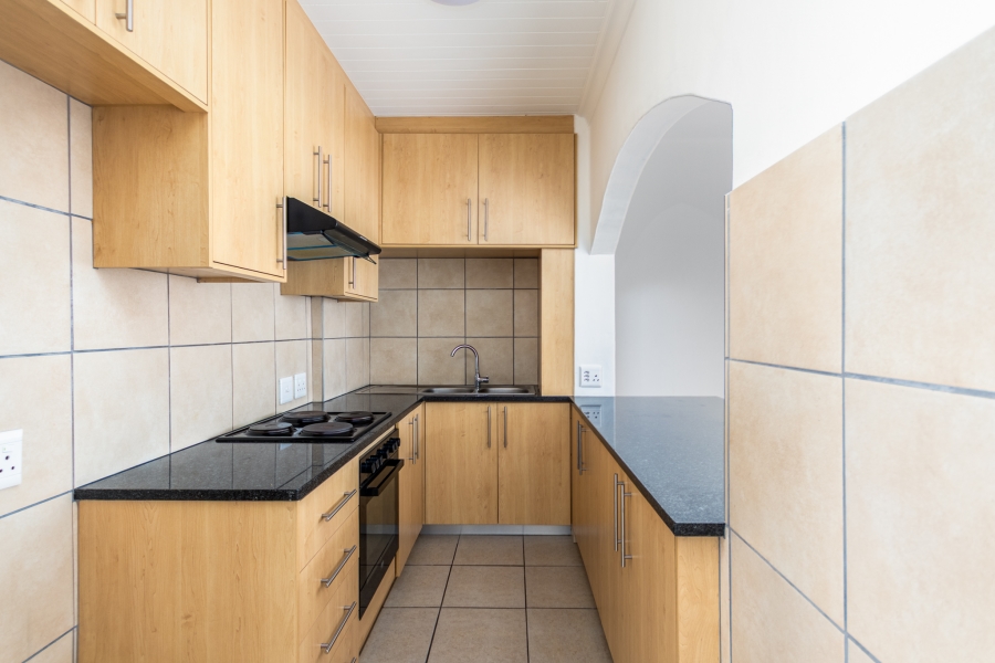 2 Bedroom Property for Sale in Zonnebloem Western Cape